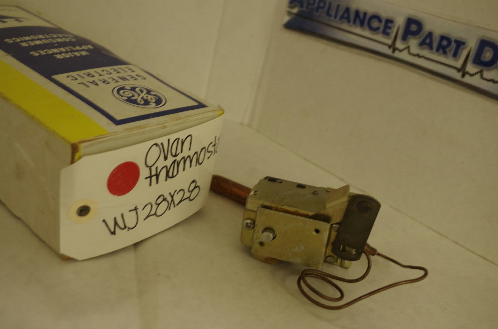 GENERAL ELECTRIC STOVE WJ28X28 OVEN THERMOSTAT NEW GENERAL ELECTRIC STOVE WJ28X28 OVEN THERMOSTAT NEW